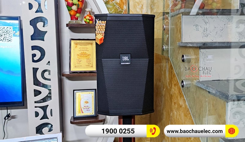 Dàn karaoke gia đình chị Loan