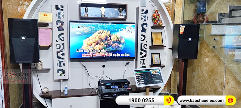Dàn karaoke gia đình chị Loan