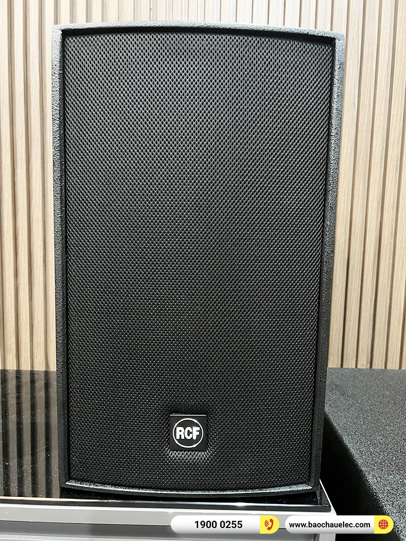 Lắp đặt dàn karaoke trị giá khoảng 135 triệu cho chị Trang tại TPHCM (RCF C3110-126, IPS 2.5K, KX180A, 702ASII, BCE VIP6000,…) 