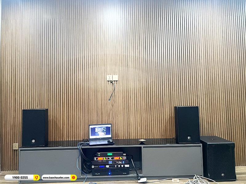 Lắp đặt dàn karaoke trị giá khoảng 135 triệu cho chị Trang tại TPHCM (RCF C3110-126, IPS 2.5K, KX180A, 702ASII, BCE VIP6000,…) 