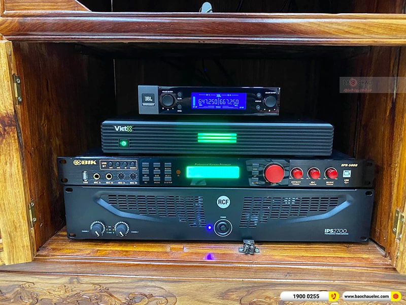 Lắp đặt dàn karaoke trị giá hơn 100 triệu cho anh Bảo tại Bến Tre