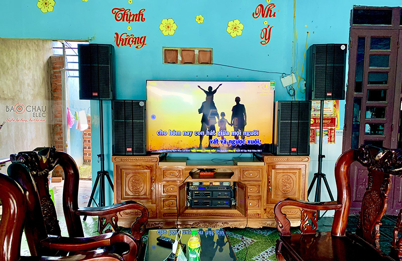 N&acirc;ng cấp d&agrave;n karaoke gia đ&igrave;nh anh Hiệp tại Long An