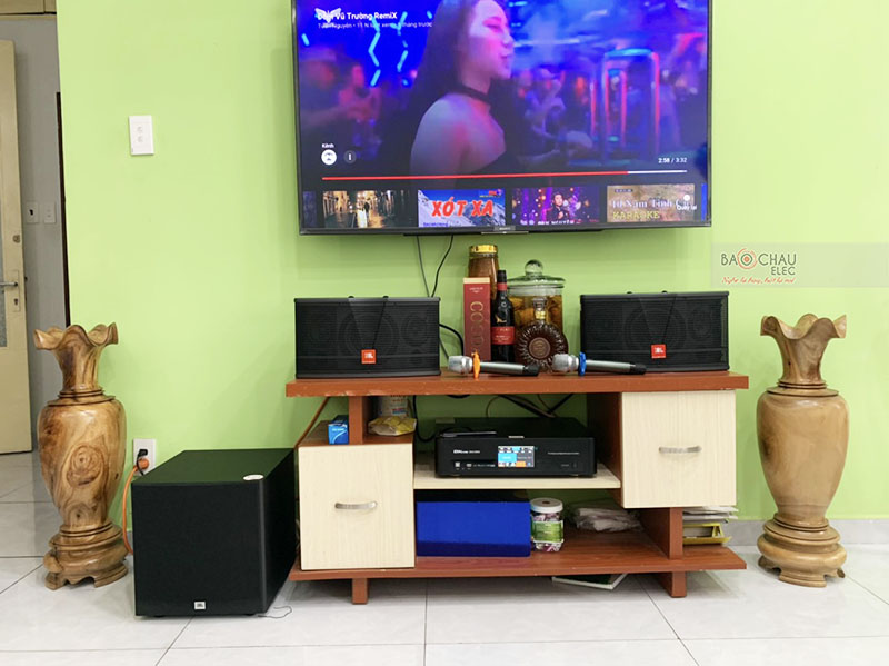 Dàn karaoke gia đình anh Khang h4