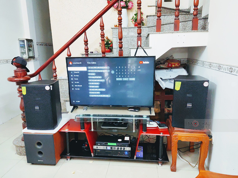 Dàn karaoke gia đình anh Thắng h4