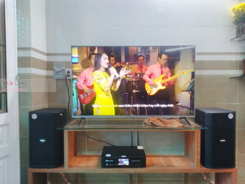Dàn karaoke gia đình anh Thao h3