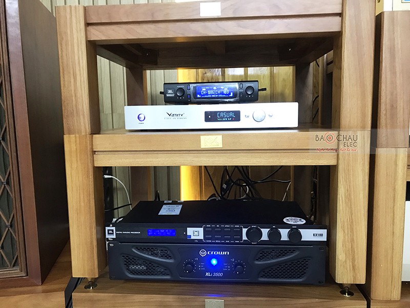 Dàn karaoke gia đình anh Trang h3