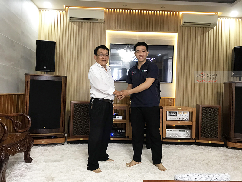 Dàn karaoke gia đình anh Trang h6