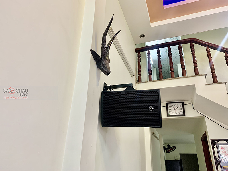 Dàn karaoke gia đình chị Kiều h1