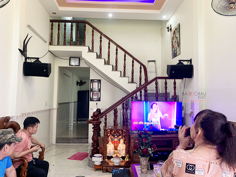 Dàn karaoke gia đình chị Kiều h5