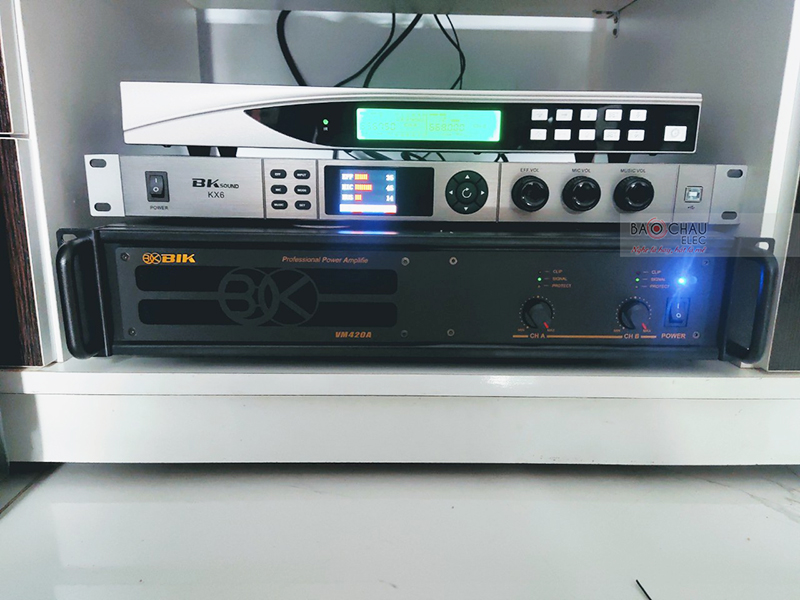 Dàn karaoke gia đình chị Mai h3
