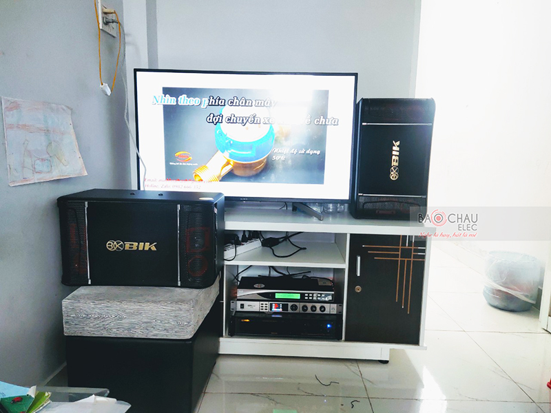 Dàn karaoke gia đình chị Mai h4