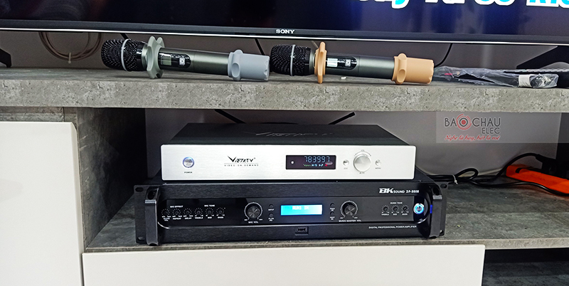 Dàn karaoke gia đình chị Nhung h3