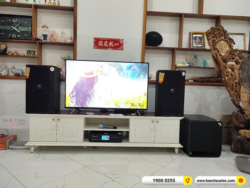 Dàn karaoke gia đình chị Oanh