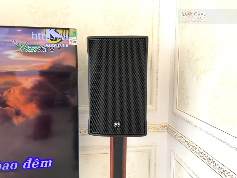 Dàn karaoke gia đình chị Quyên h2