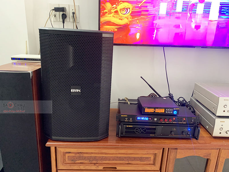 Dàn karaoke gia đình chị vân h1