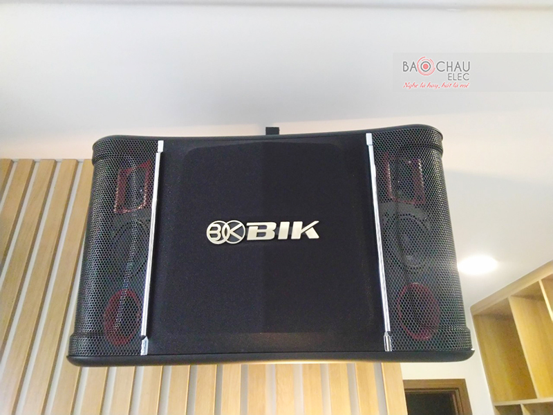 Dàn karaoke gia đình chị Vân h2
