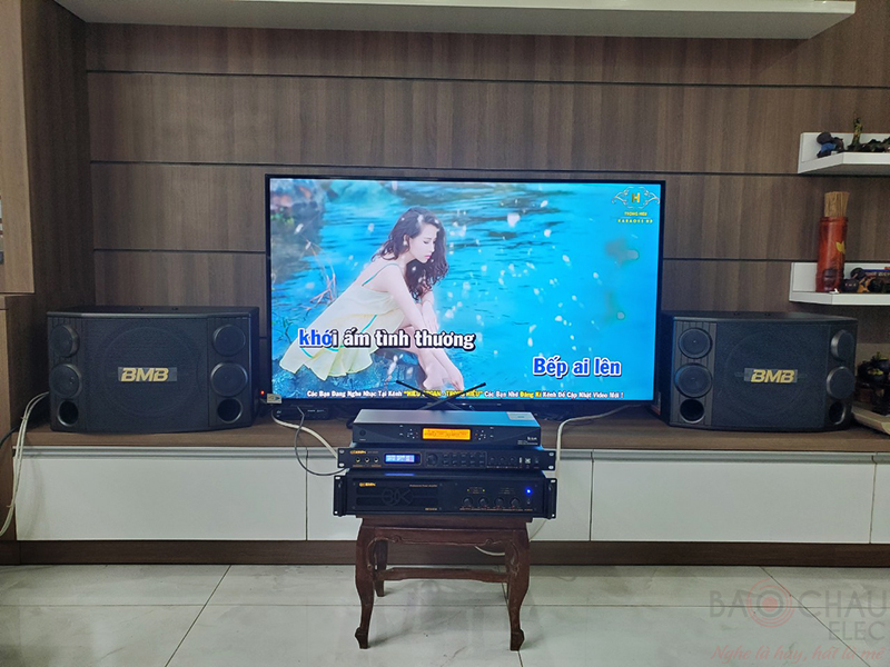 Lắp đặt d&agrave;n karaoke Ch&uacute; Mẫn tại Q.B&igrave;nh T&acirc;n h2