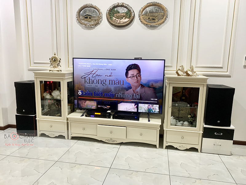 Dàn karaoke gia đình cô Dung h3