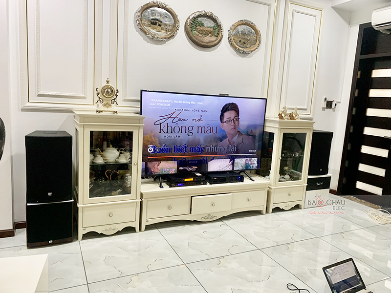 Dàn karaoke gia đình cô Dung h4