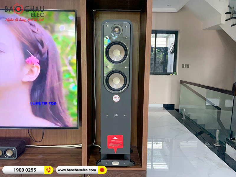 Dàn nghe nhạc anh Hiệp