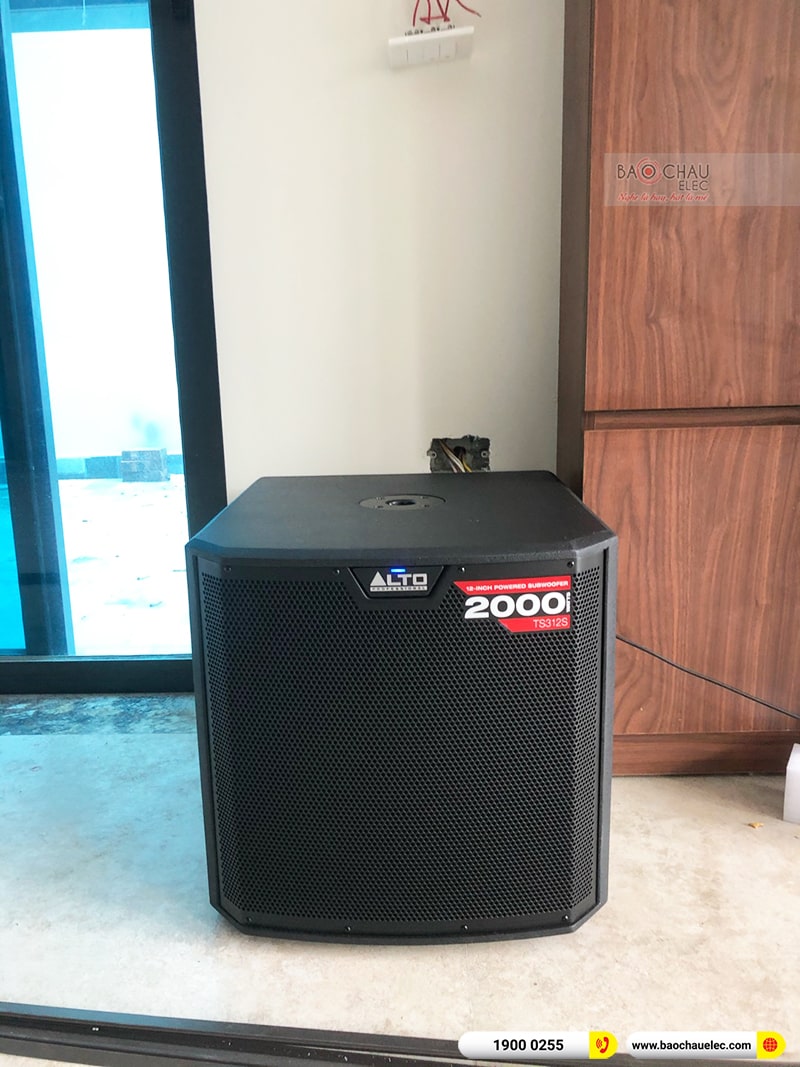 Lắp đặt dàn karaoke trị giá hơn 60 triệu cho anh Quỳnh tại Hà Nội (RCF EMAX 3110 MK2, VM620A, BPR-8500, TS312S, UGX12 Gold) 