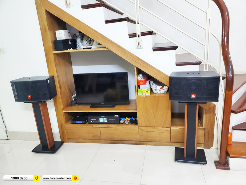 Lắp đặt dàn karaoke JBL 27tr cho chị Thúy tại Hà Nội (JBL CV1852T, BKSound DKA 6500, JBL VM200) 