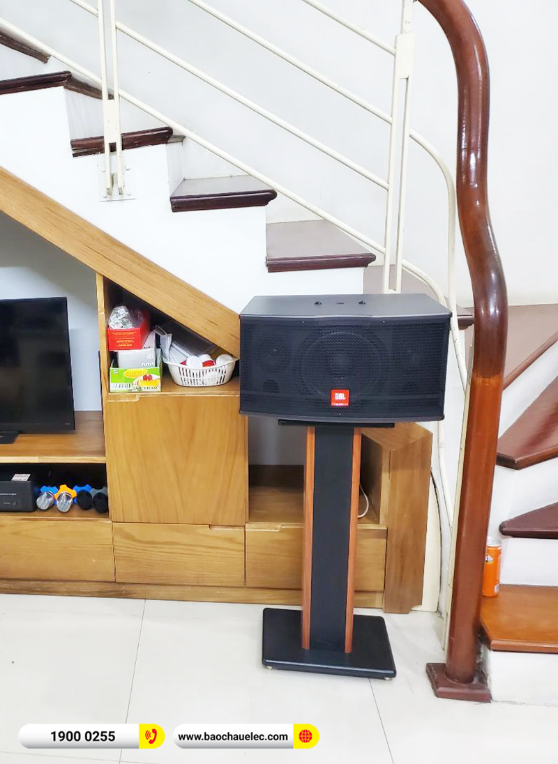 Lắp đặt dàn karaoke JBL 27tr cho chị Thúy tại Hà Nội (JBL CV1852T, BKSound DKA 6500, JBL VM200) 