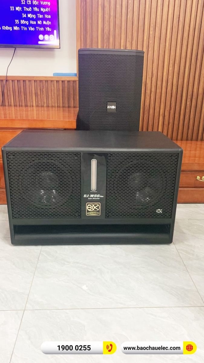 Dàn karaoke gia đình chú Hường