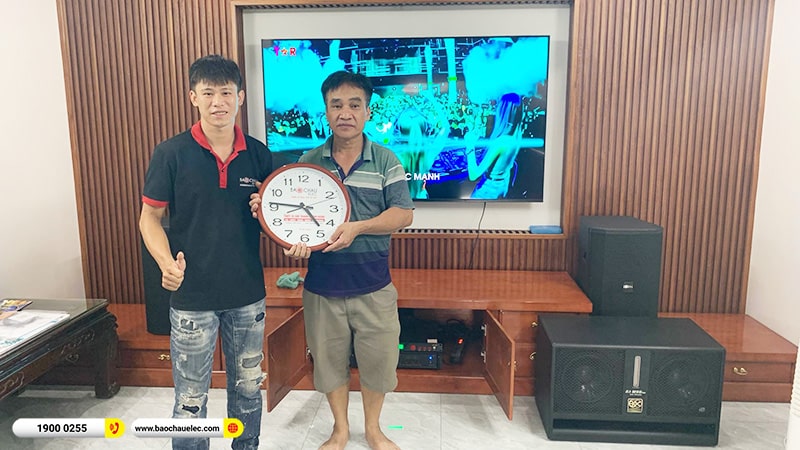 Dàn karaoke gia đình chú Hường