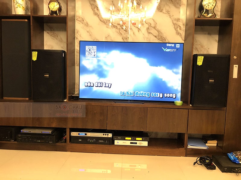 dàn karaoke gia đình anh Hưng ở Hà Đông h6
