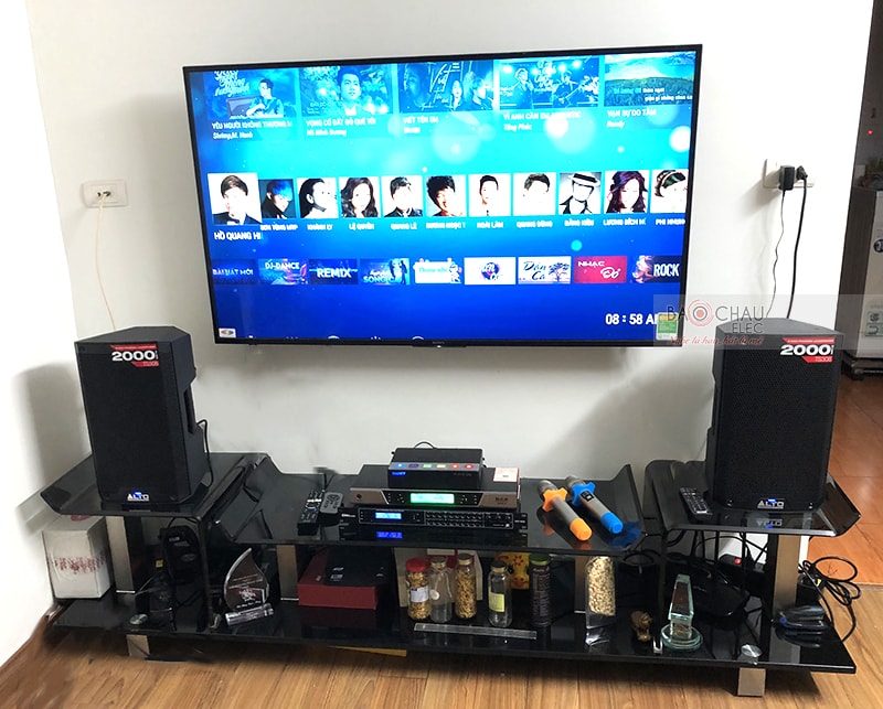 Dàn karaoke gia đình anh Giao ở Hai Bà Trưng, Hà Nội h4