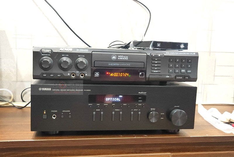 d&agrave;n nghe nhạc, xem phim Yamaha cho gia đ&igrave;nh anh Lực h4