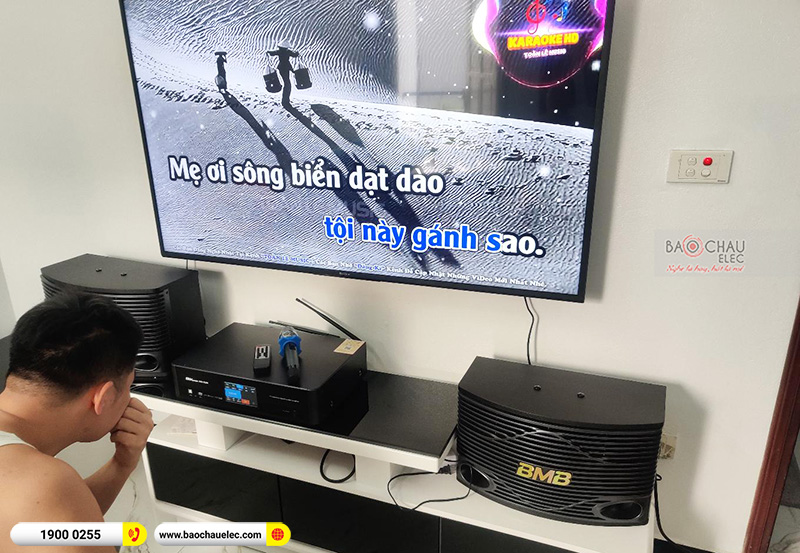 Dàn karaoke gia đình anh Tuyên