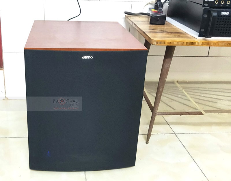 Dàn karaoke Domus của gia đình anh Huỳnh ở Hoàng Mai h3