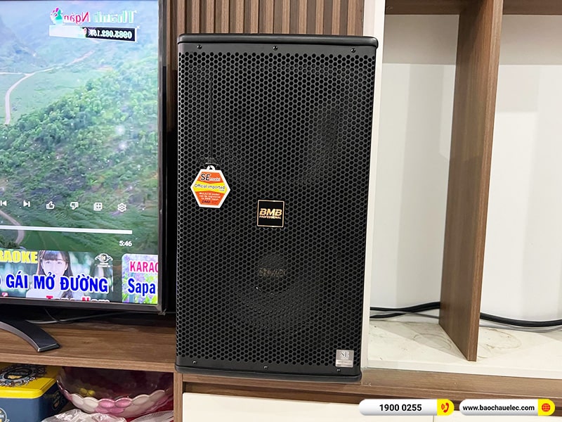 Dàn karaoke gia đình anh Trọng
