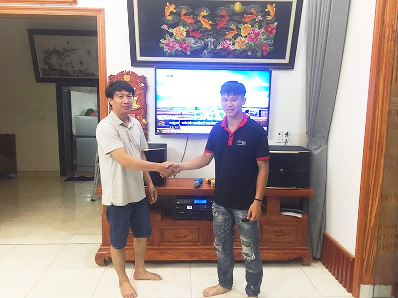 Lắp đặt dàn karaoke JBl 28tr cho anh Hiếu tại Hà Nội (JBL Pasion 12, VM620A, DSP-9000 Plus, U900 Plus X) 
