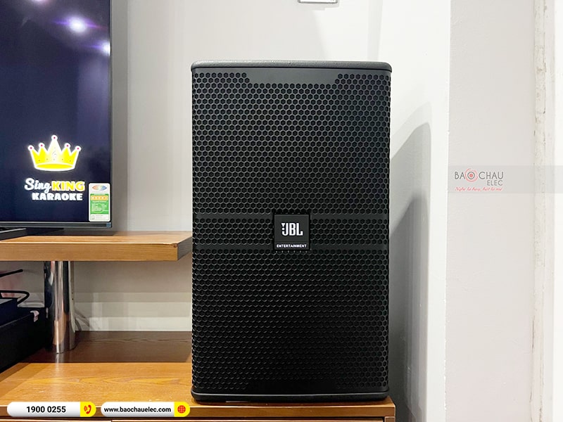dàn karaoke gia đình anh Tuấn