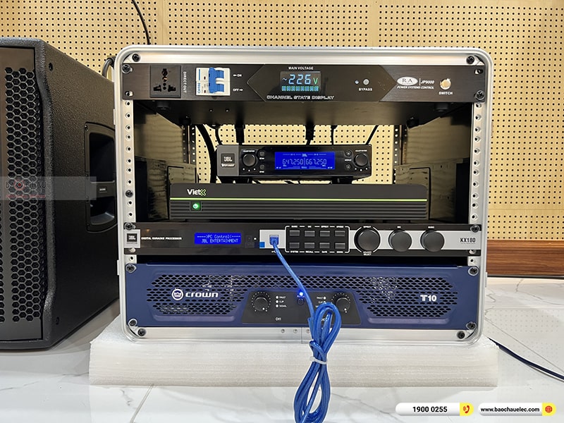 D&agrave;n karaoke gia đ&igrave;nh anh Cường tại H&agrave; Nội