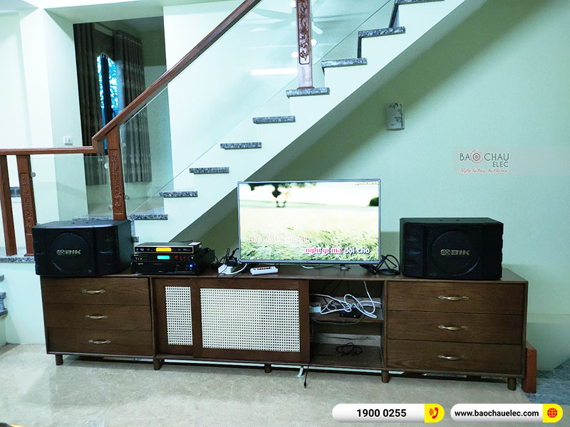 Dàn karaoke gia đình anh Tuấn