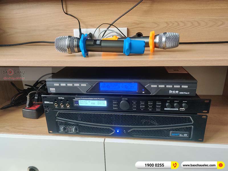 Dàn karaoke gia đình anh Cường