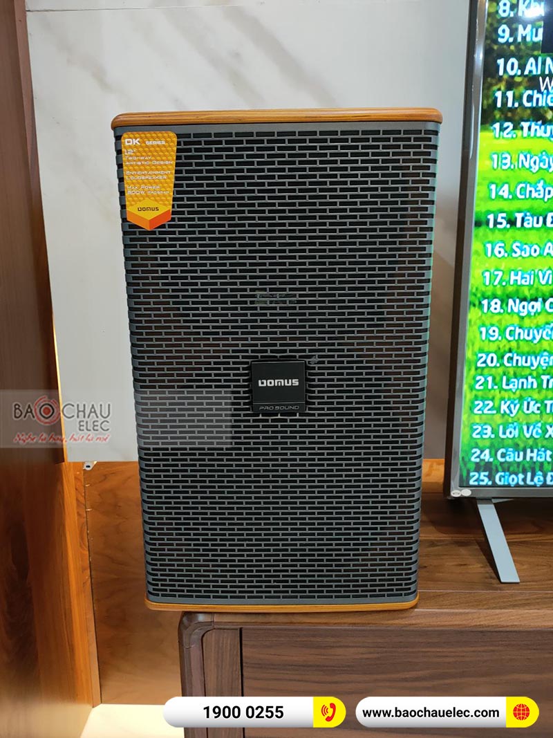 Dàn karaoke gia đình anh Mạnh