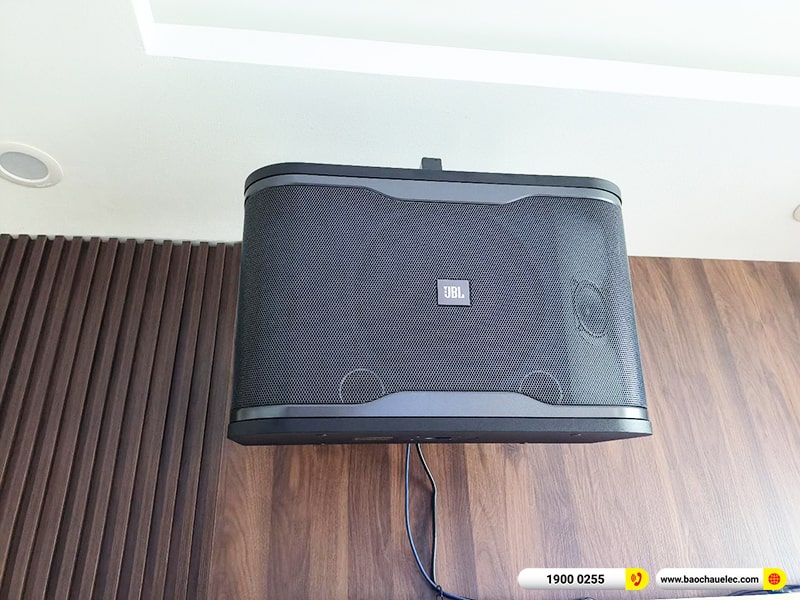 Lắp đặt dàn karaoke trị giá hơn 20 triệu cho chị Thanh tại Hà Nội (JBL RM210, BKSound DSP-9000 Plus, SW512, BBS W500)