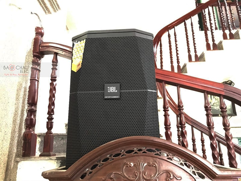 Dàn karaoke gia đình chú Tiến 