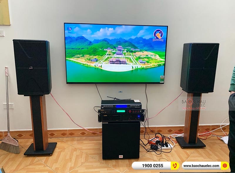 D&agrave;n karaoke gia đ&igrave;nh anh Chuyền 