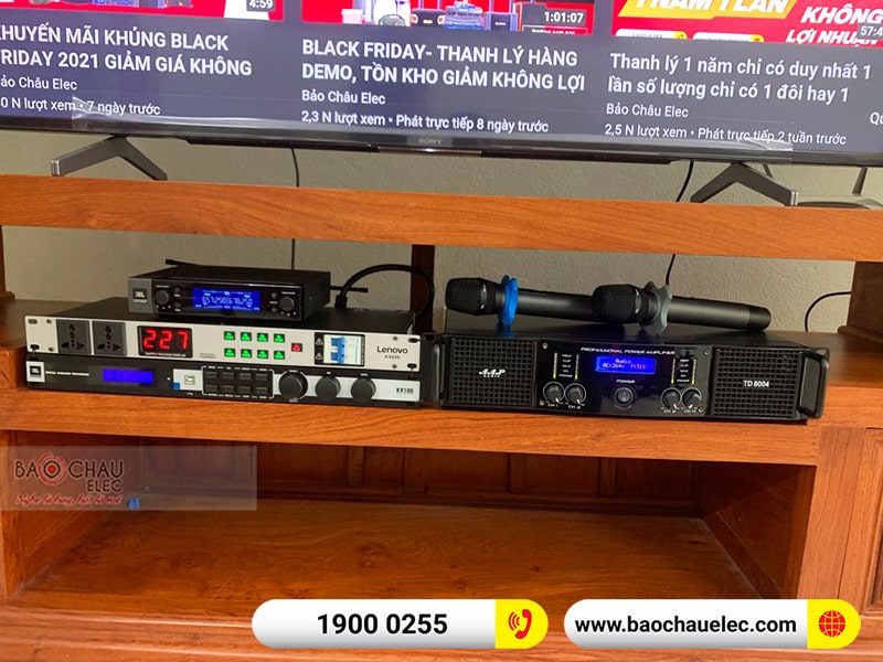 Dàn karaoke gia đình anh Đại