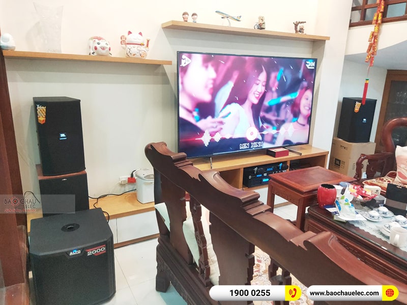 Dàn karaoke gia đình anh Đỉnh