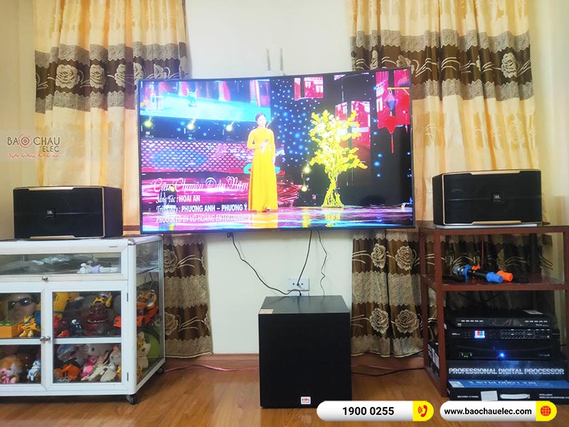 Dàn karaoke gia đình anh Dương 