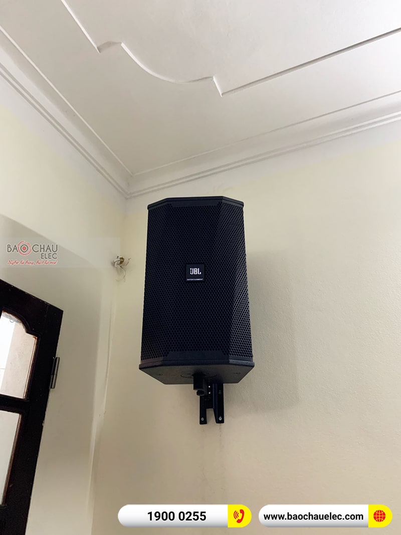 Dàn karaoke gia đình anh Nghĩa