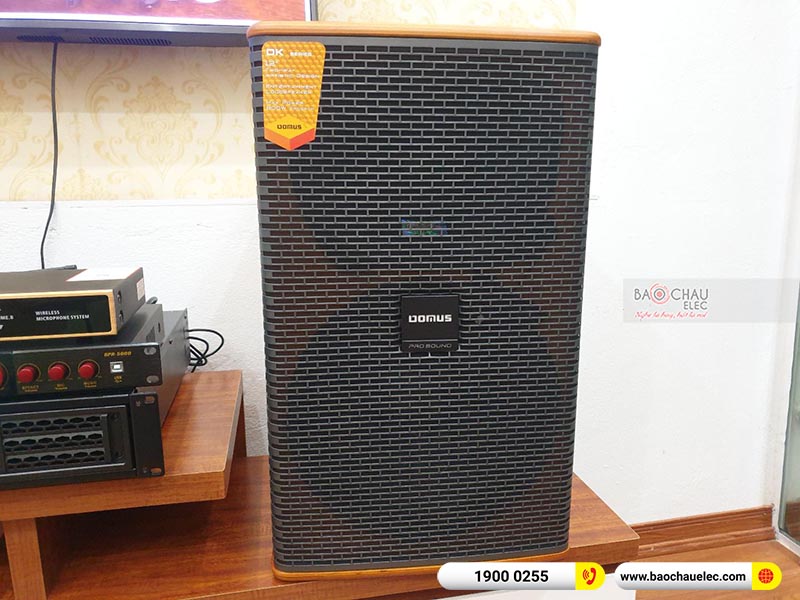 Dàn karaoke gia đình anh Nhật