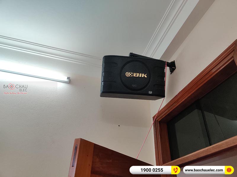 Dàn karaoke gia đình anh Đông
